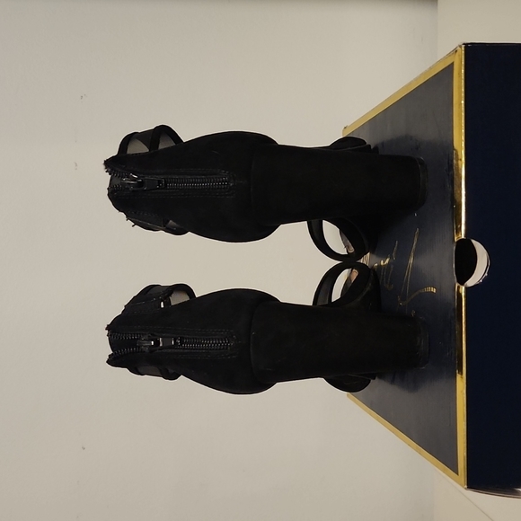 Black Mesh Heels - Picture 4 of 4